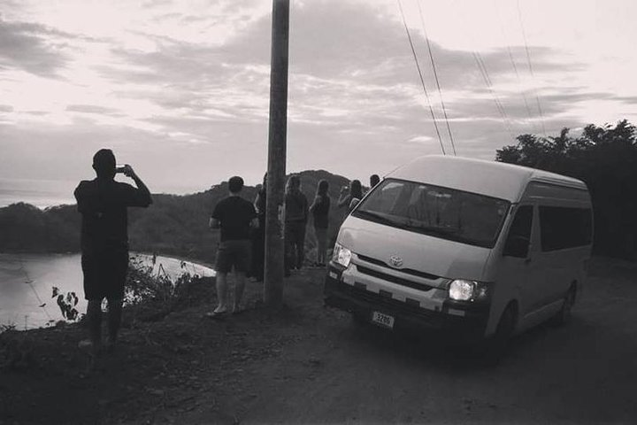 Private Airport Shuttle to/from Sámara beach - Photo 1 of 2